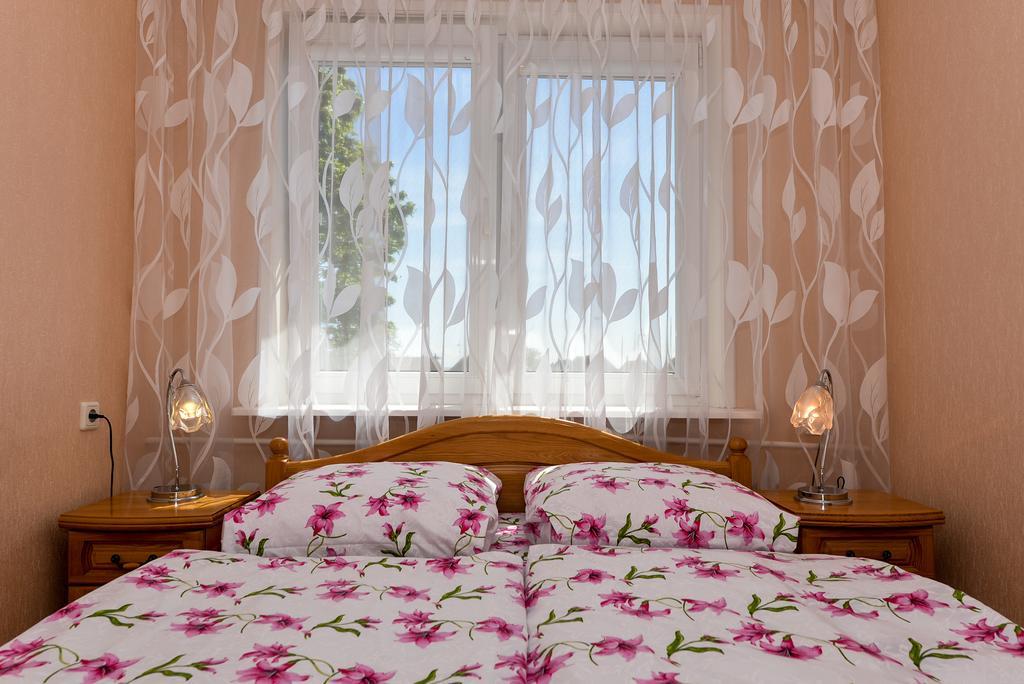 Guesthouse "Nakvyne Pas Zveja" Nagliu Street Nida Bagian luar foto