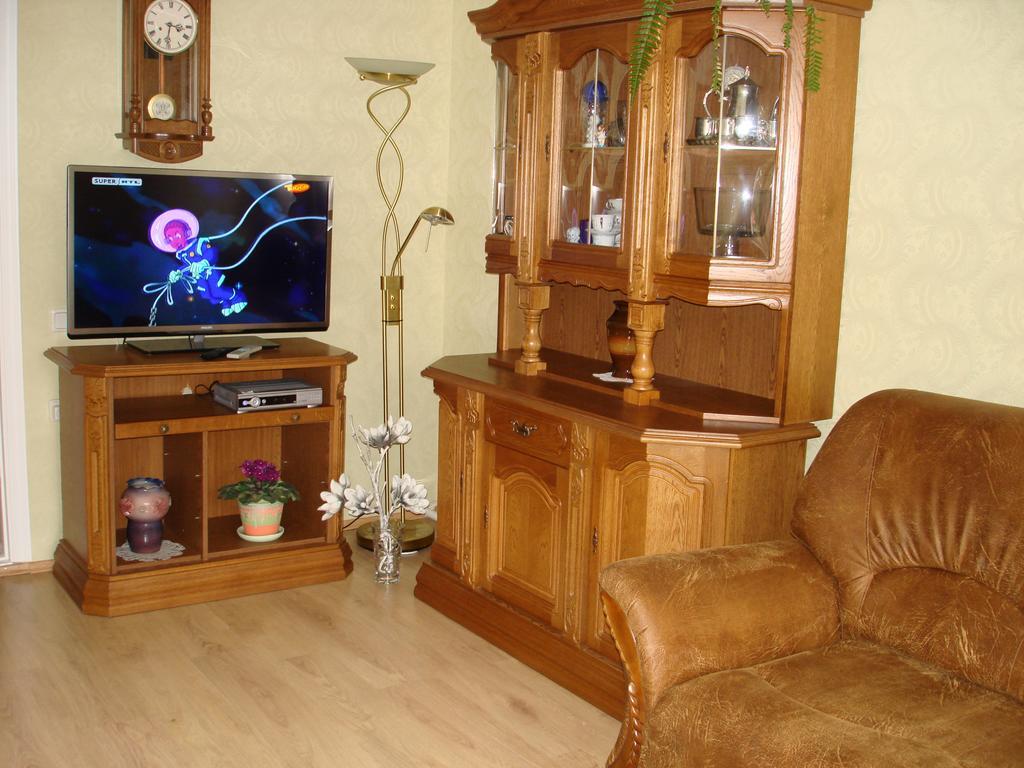 Guesthouse "Nakvyne Pas Zveja" Nagliu Street Nida Bagian luar foto