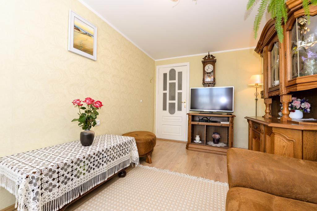 Guesthouse "Nakvyne Pas Zveja" Nagliu Street Nida Bagian luar foto