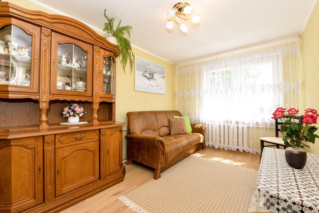 Guesthouse "Nakvyne Pas Zveja" Nagliu Street Nida Bagian luar foto