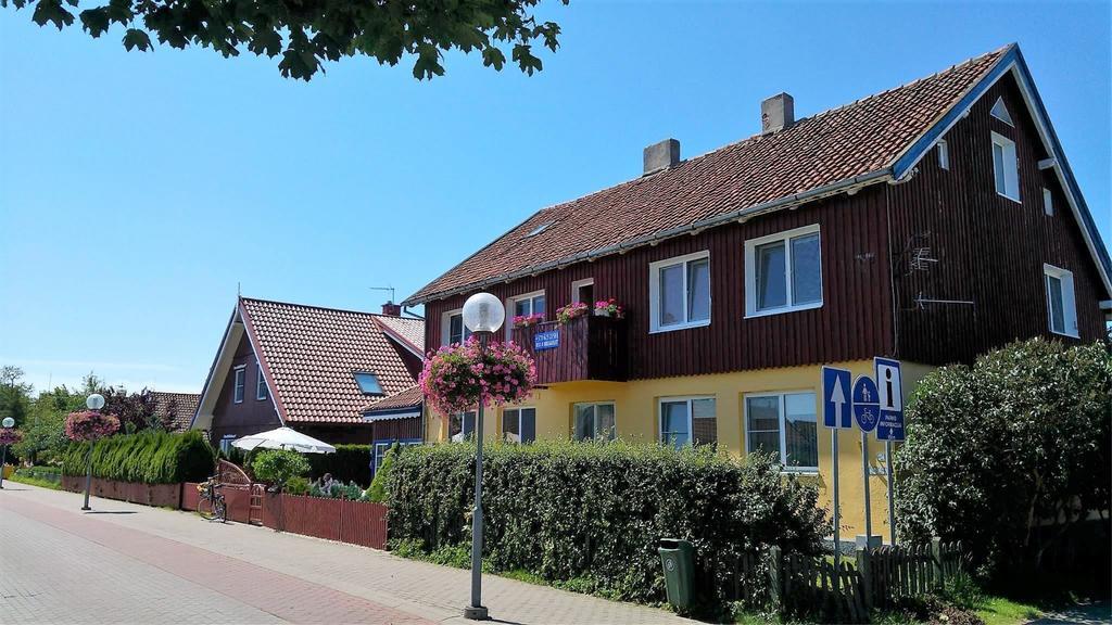 Guesthouse "Nakvyne Pas Zveja" Nagliu Street Nida Bagian luar foto