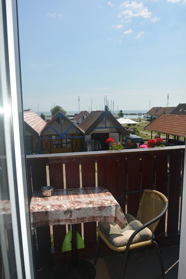 Guesthouse "Nakvyne Pas Zveja" Nagliu Street Nida Bagian luar foto
