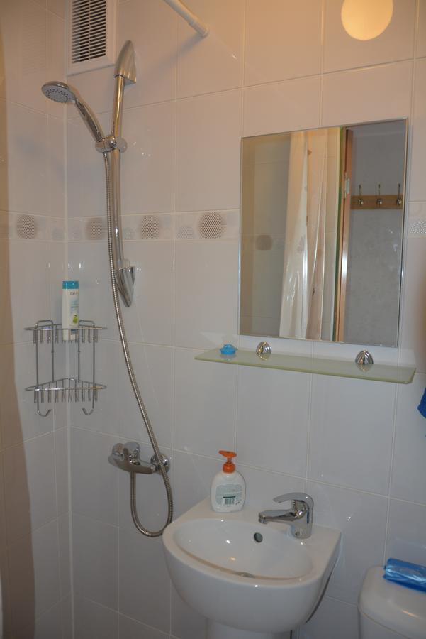 Guesthouse "Nakvyne Pas Zveja" Nagliu Street Nida Bagian luar foto